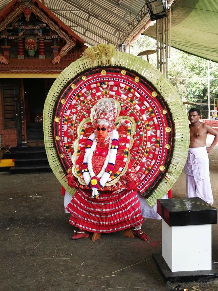 Chamundi Theyyam - Madayil chamundi