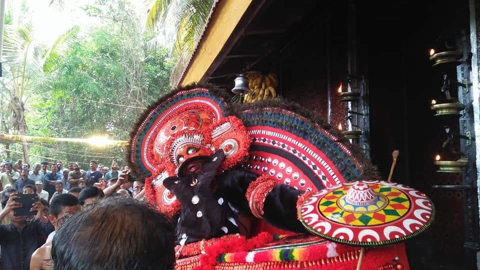 Karimkutty Chathan Theyyam 2